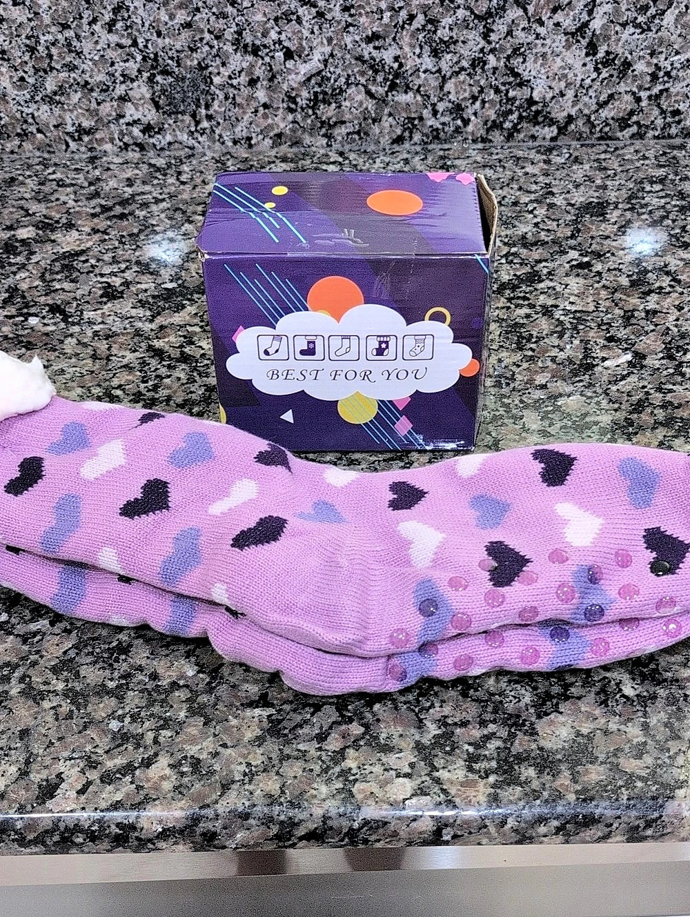LANLEO Woman Purple Slipper Heart Socks NWT In Box